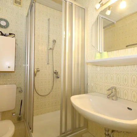 App. Boelting شقة